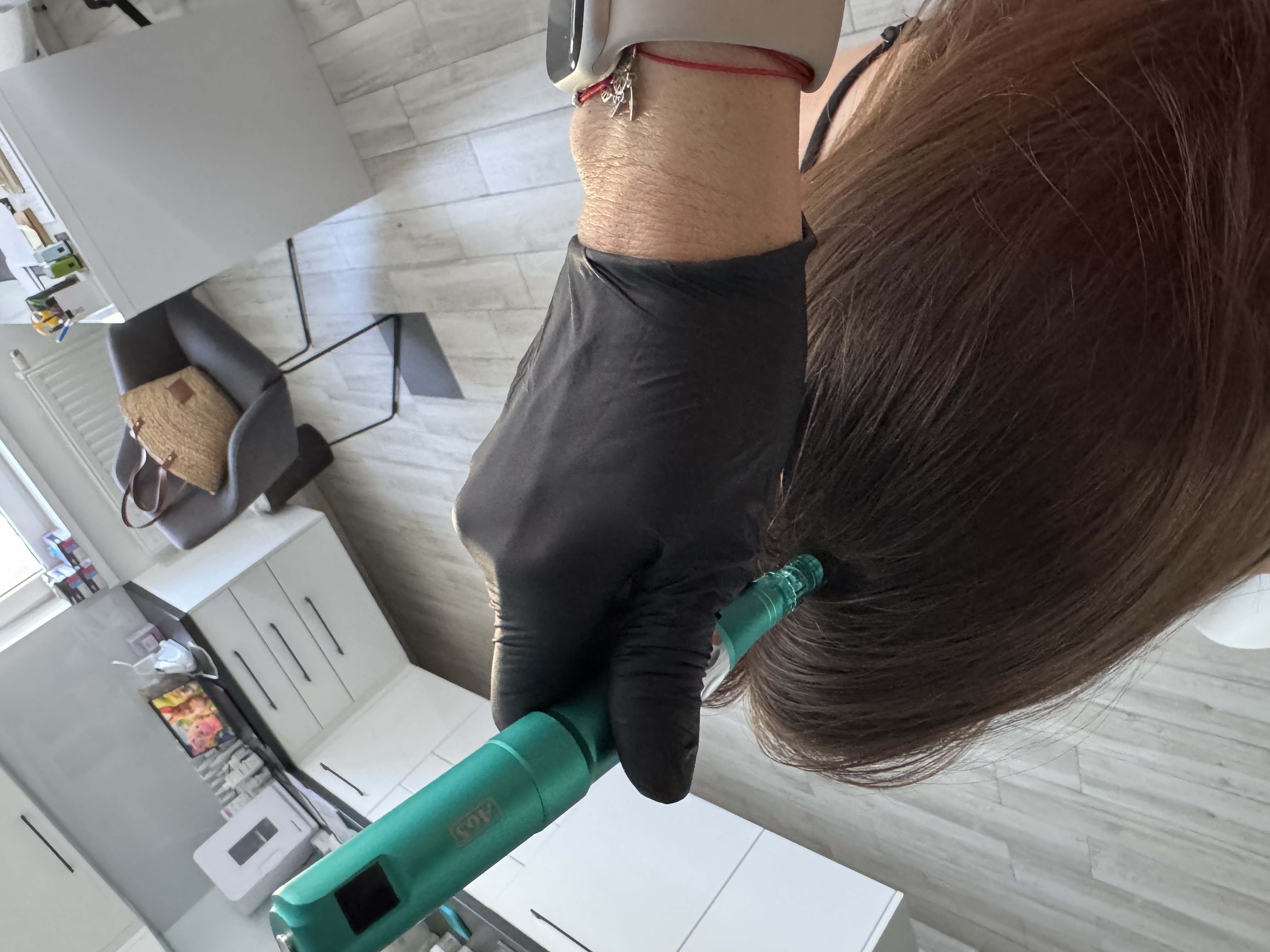 Zniżka na badania Zabiegi trychologiczne Trycholog Bydgoszcz – Milena Kwaśniewska, specjalizuję się w diagnostyce i leczeniu problemów skóry głowy oraz włosów, oferując profesjonalne konsultacje i indywidualnie dobrane terapie. Nowa 15, 85-119 Bydgoszcz https://milena-trycholog.pl CelltiLab Kosmetyki trychologiczne