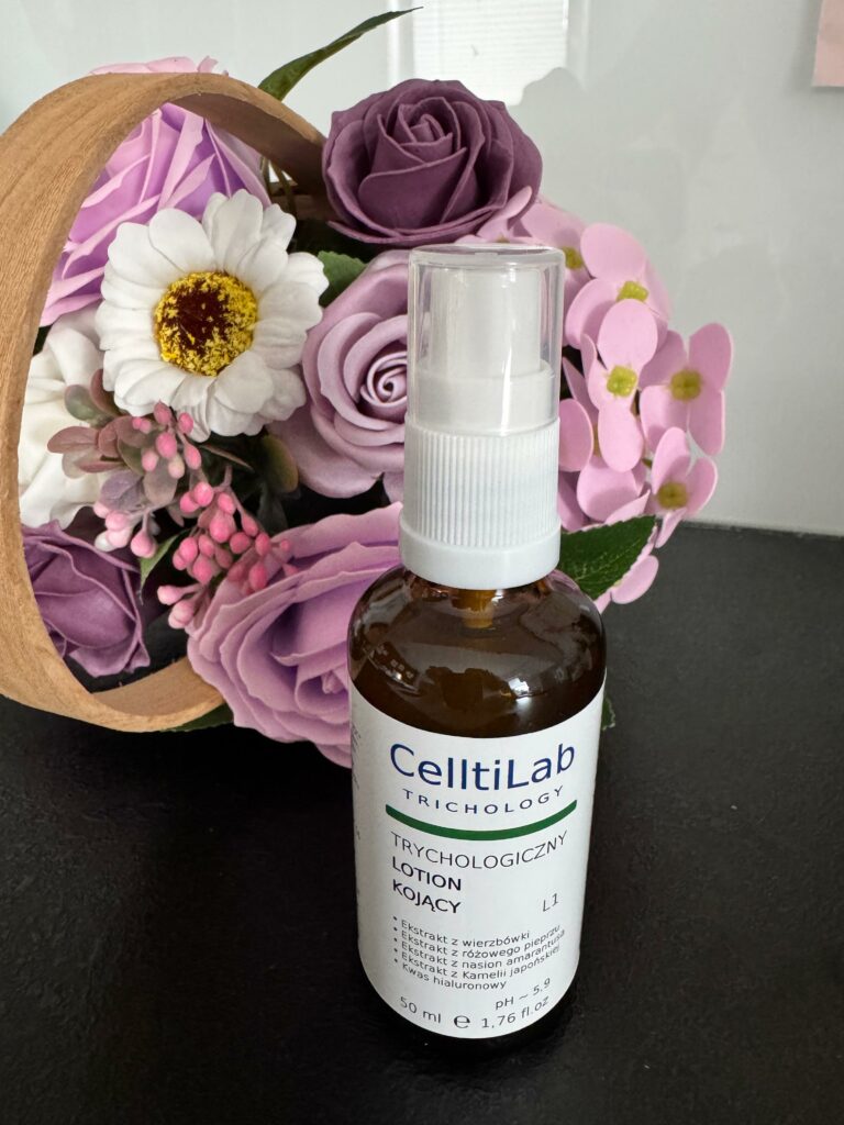 Lotion kojący L1 Kosmetyki CelltiLab Tricoart Milena Kwaśniewska, specjalizuję się w diagnostyce i leczeniu problemów skóry głowy oraz włosów, oferując profesjonalne konsultacje i indywidualnie dobrane terapie. Nowa 15, 85-119 Bydgoszcz https://milena-trycholog.pl